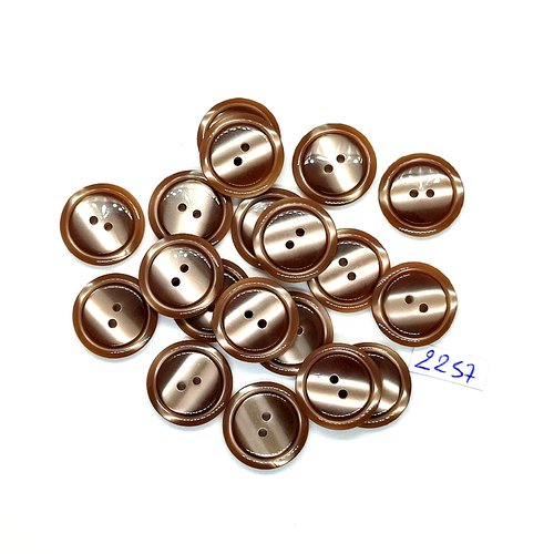 19 boutons en résine marron - 17mm - tr2257