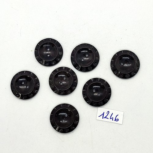 7 boutons en résine noir - 18mm - bri1246