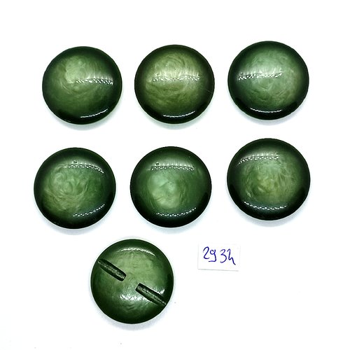 7 boutons en résine vert - 31mm - tr2934