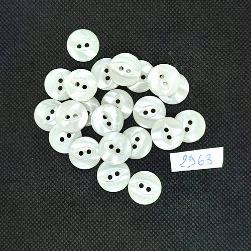 22 boutons en résine blanc - 15mm - tr2963