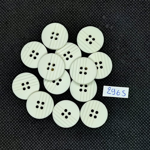 13 boutons en résine blanc - 18mm - tr2965