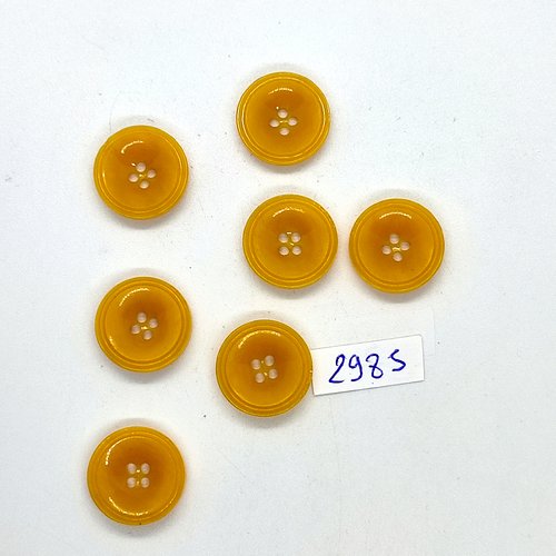 7 boutons en résine jaune / orange - 18mm - tr2985