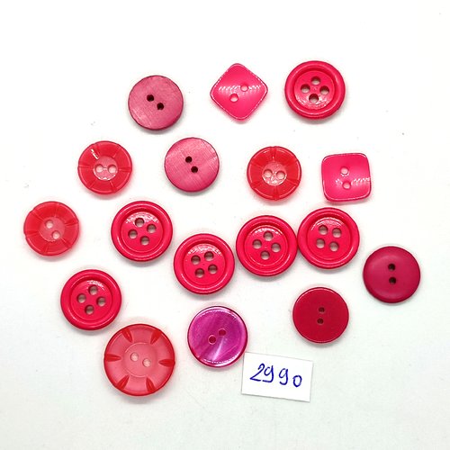 17 boutons en résine rose / fuchsia - entre 14mm et 18mm - tr2990