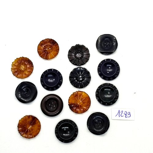 13 boutons en résine vert noir marron clair - 17mm - bri1289