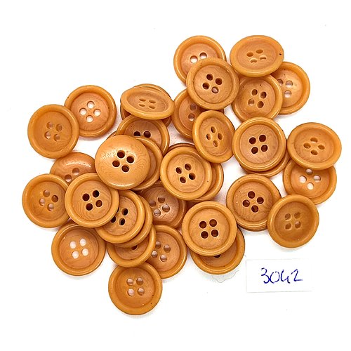 39 boutons en résine beige / marron clair - 15/16mm - tr3042