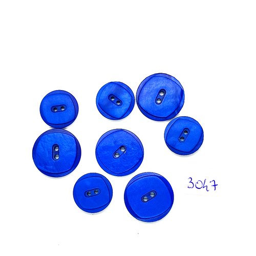 8 boutons en résine bleu - 22mm et 17mm - tr3047
