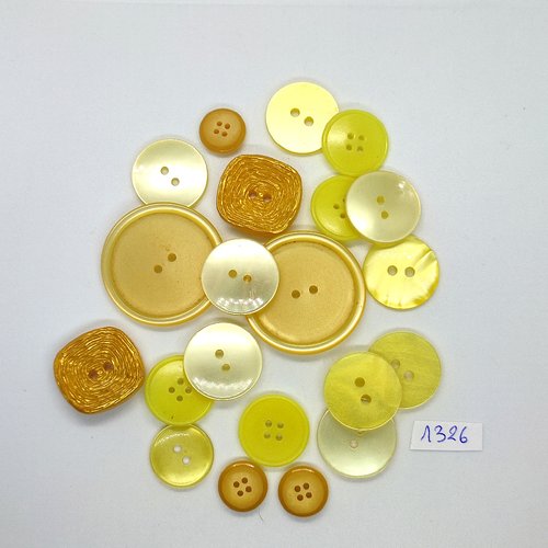 21 boutons en résine jaune et orange - entre 14mm et 36mm - bri1326
