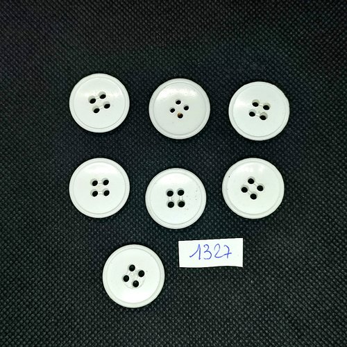 7 boutons en résine blanc - 22mm - bri1327