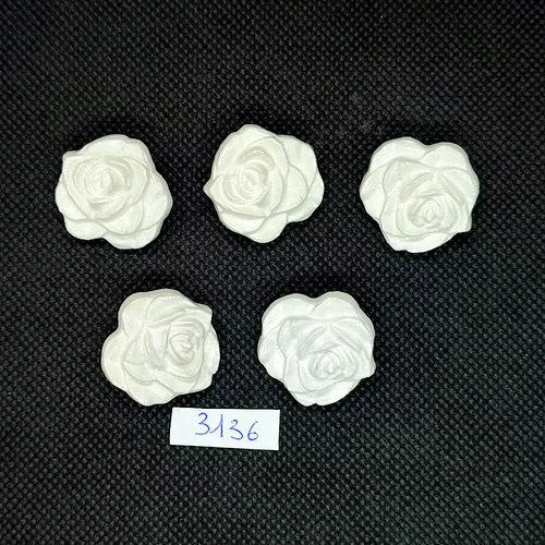 5 boutons en résine blanc - fleur - 25mm - tr3136