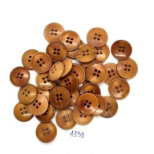 39 boutons en résine marron (camel) - 15/16mm - bri1339