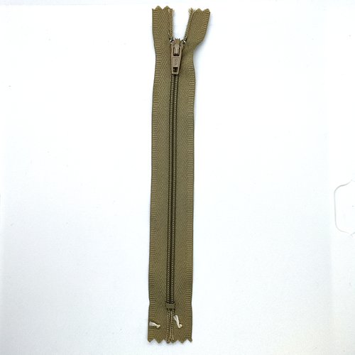 1 fermeture éclair vert / kaki - 15cm - maille nylon