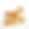 6 boutons en résine beige - taille diverse - bri1372