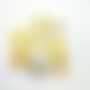 8 boutons en résine ton jaune / vert - entre 11mm et 18mm - bri1373