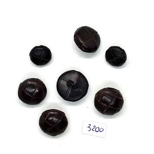 7 boutons en cuir 4 marron foncé 20mm et 3 noir 23mm et 16mm - tr3200