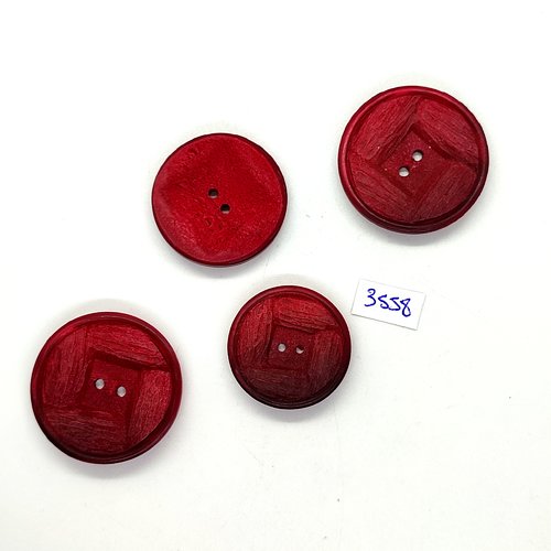 4 boutons en résine rouge  - 33mm - 31mm et 27mm - tr3358