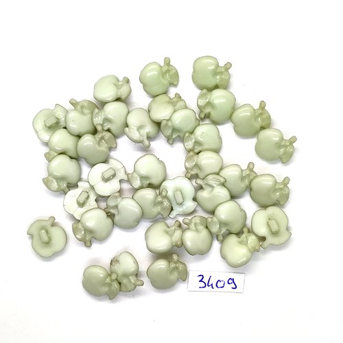 35 boutons en résine une pomme vert très clair / gris très clair - 18mm - tr3409