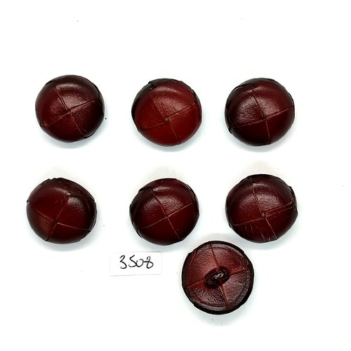 7 boutons en cuir marron - 23mm - tr3508