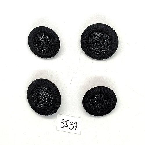 4 boutons en résine noir - 20mm et 22mm - tr3537