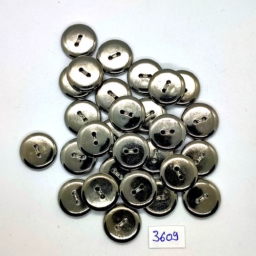28 boutons en résine argenté - 18mm - tr3609