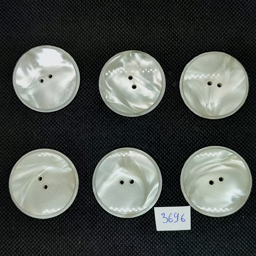 6 boutons en résine blanc cassé - 35mm - tr3696