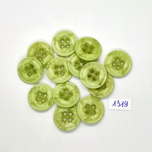 13 boutons en résine vert clair - 20mm - tr3719