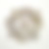 9 boutons en résine doré - 21/22mm - tr3878
