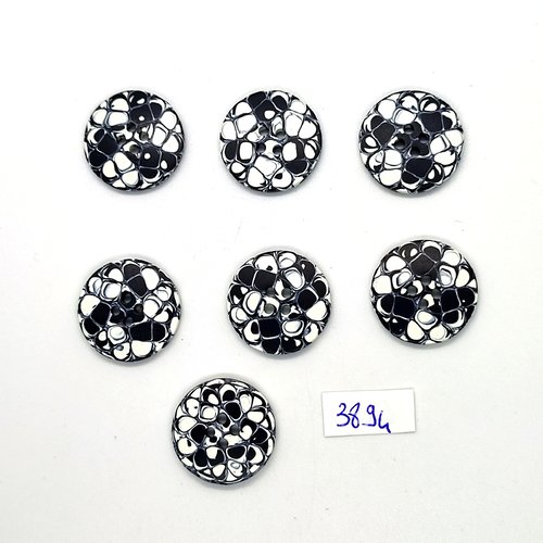 7 boutons en résine blanc et noir - 22mm - tr3894
