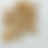 30 boutons en résine beige et métal doré - taille diverse - tr3913
