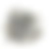 40 boutons en résine gris - entre 12mm et 14mm - tr3826