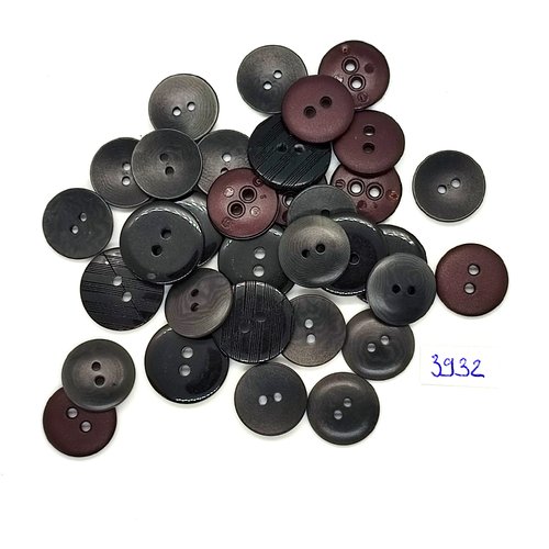 33 boutons en résine gris - marron et noir - 15mm et 18mm - tr3932