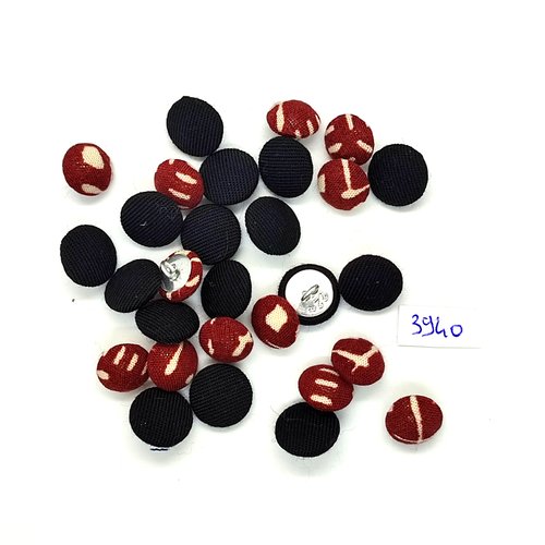 29 boutons en tissu bordeaux et noir et métal argenté - 11mm et 13mm - tr3940