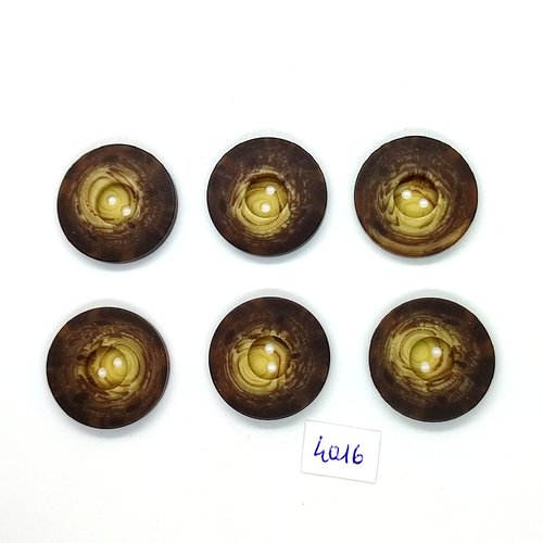 6 boutons en résine marron  et beige - 27mm - tr4016