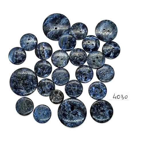 25 boutons en résine bleu / gris marbré - 28mm - 22mm - 18mm et 14mm - tr4030