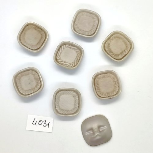 8 boutons en résine gris très clair - 20x20mm - tr4031