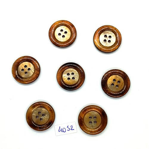 7 boutons en résine marron - 23mm - tr4052
