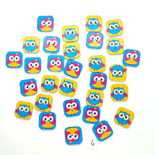 30 boutons en bois fantaisie - chouette multicolore - 15x15mm - 4