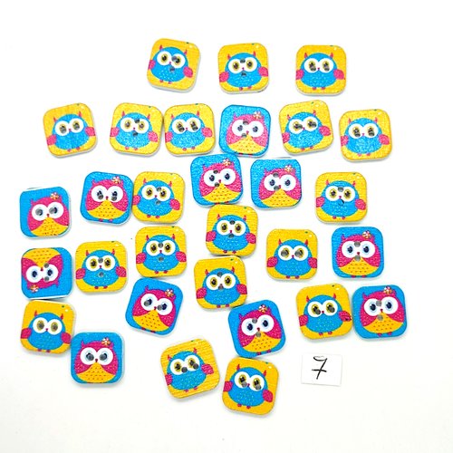 30 boutons en bois fantaisie - chouette multicolore - 15x15mm - 7