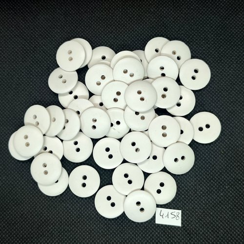 45 boutons en résine blanc - 18mm - tr4158