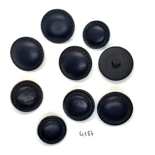9 boutons en résine noir - 27mm - 25mm et 23mm- tr4187