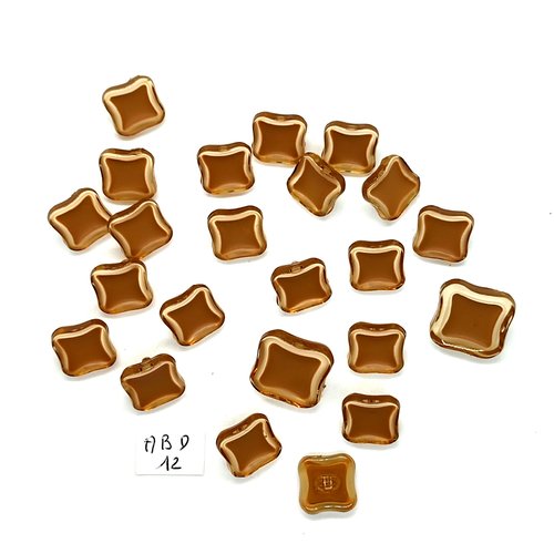 23 boutons en résine marron - 17mm et 13mm - abd12
