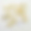 10 boutons en résine jaune clair et blanc - coquillage - 10x16mm - abd36