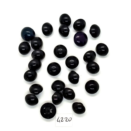 27 boutons en résine noir - 14mm et 12mm - tr4220