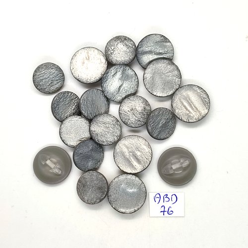 19 boutons en résine gris clair - 15mm et 18mm - abd76