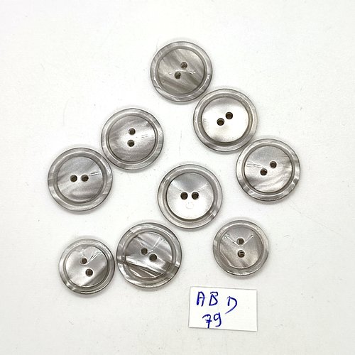 9 boutons en résine gris clair - 18 mm et 15mm - abd79