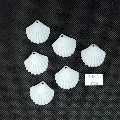 6 boutons fantaisie en résine blanc (coquillage) - 22mm - abd200