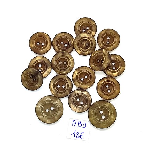 16 boutons en résine marron - 18mm et 15mm - abd186