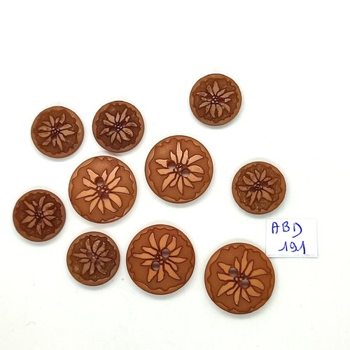 10 boutons en résine beige / marron (fleur) - 18mm et 23mm - abd191