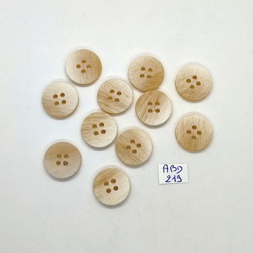 11 boutons en résine beige - 17/18mm - abd219