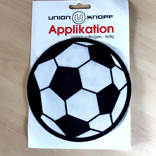 1 thermocollant / écusson à coudre - ballon de foot- 15cm
