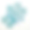 9 boutons en résine bleu clair et blanc - 22mm et 18mm - abd358
